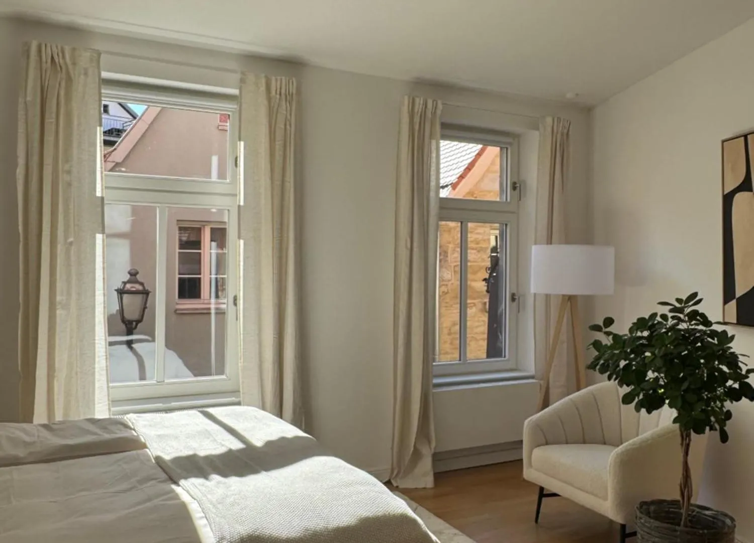 Megaschoen! Gassenviertel! 3 Schlafzimmer! Balkon! Zusaetzliches Gaeste-Wc! Bayreuth Apartment